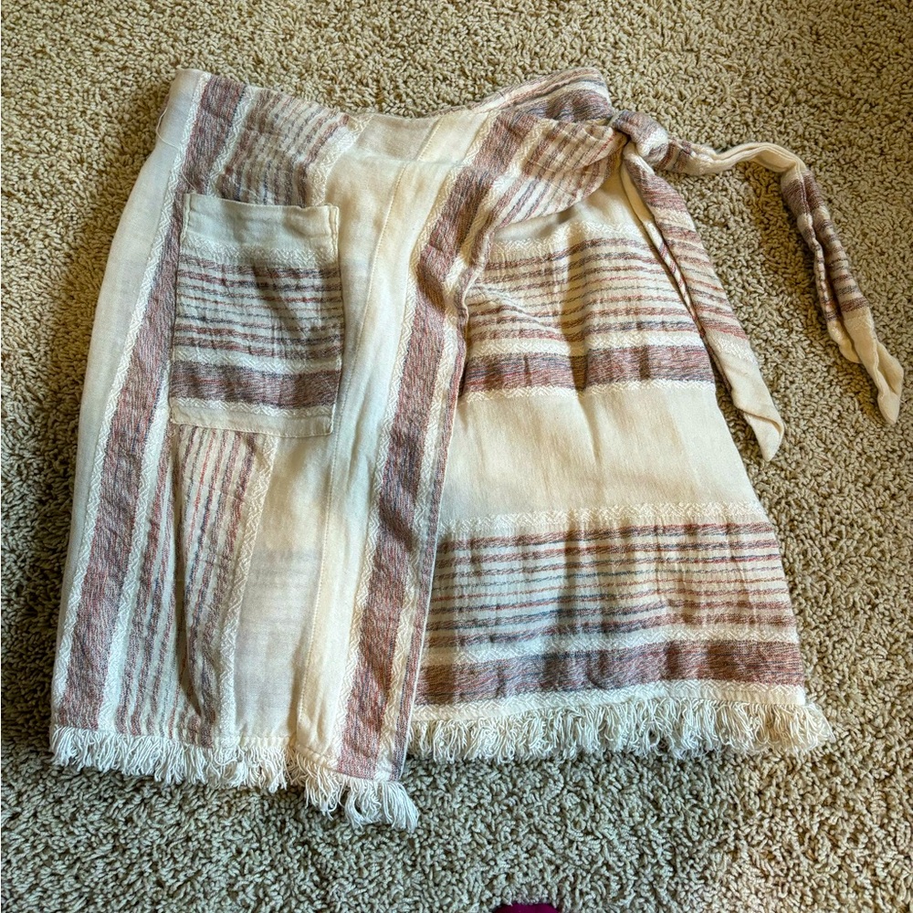 Anthropologies cotton wrap skirt Holding Horses